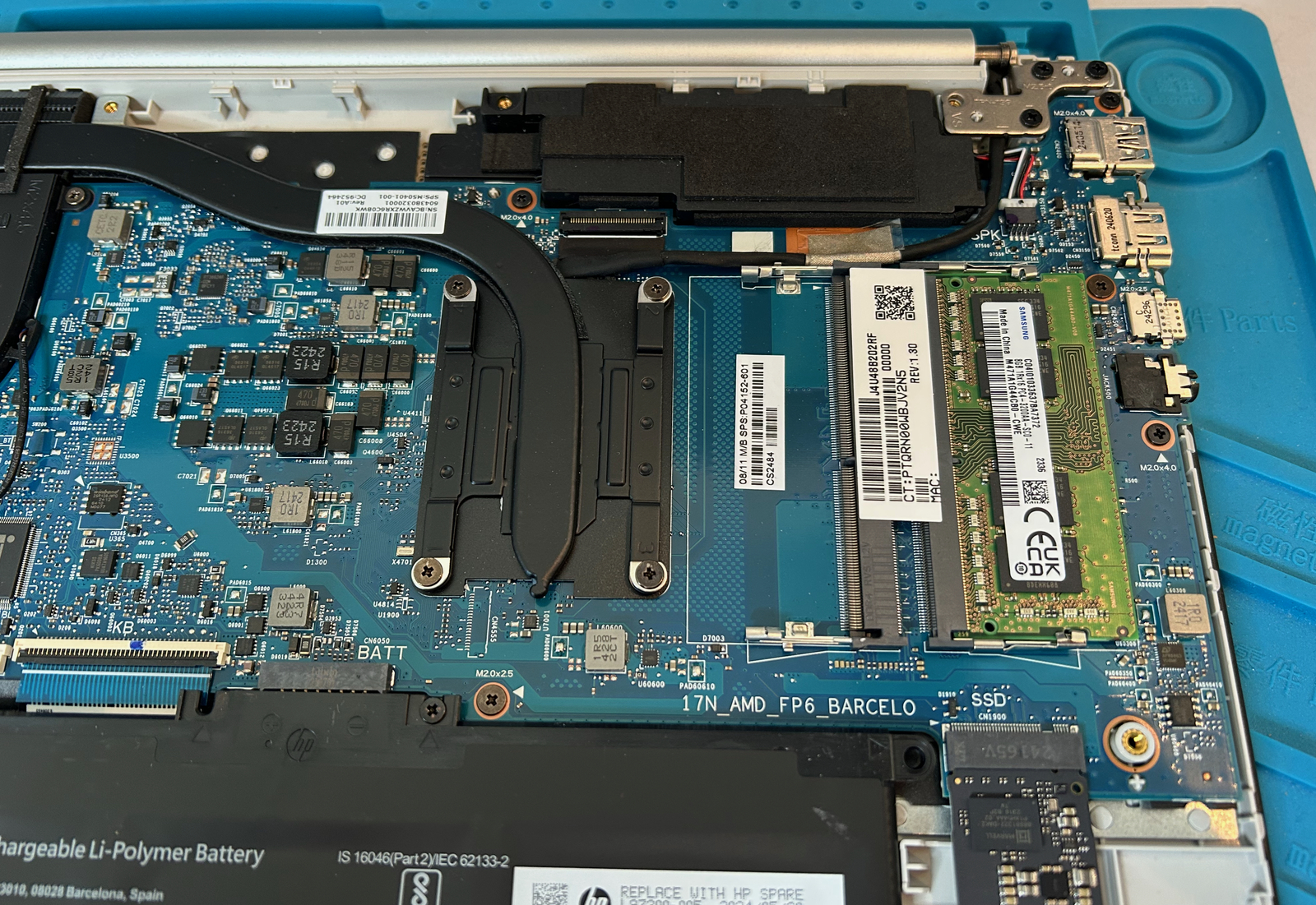 Motherboard with SODIMM and SSD slot