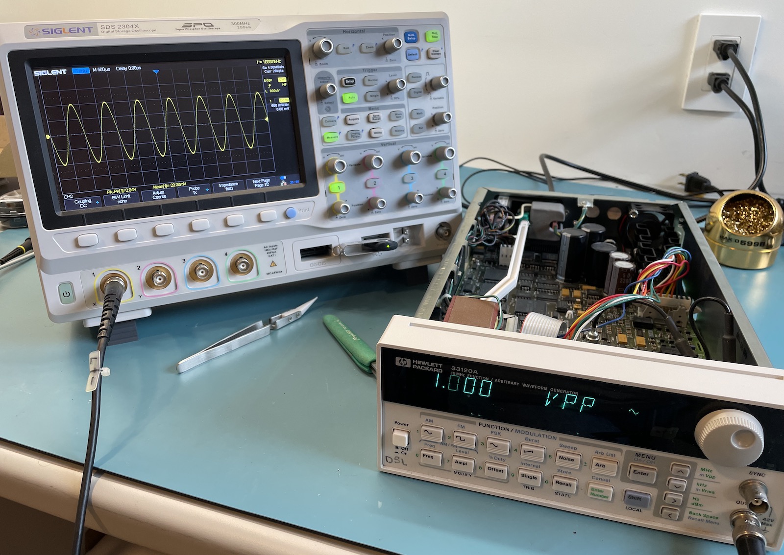 Oscilloscope with repaired unit