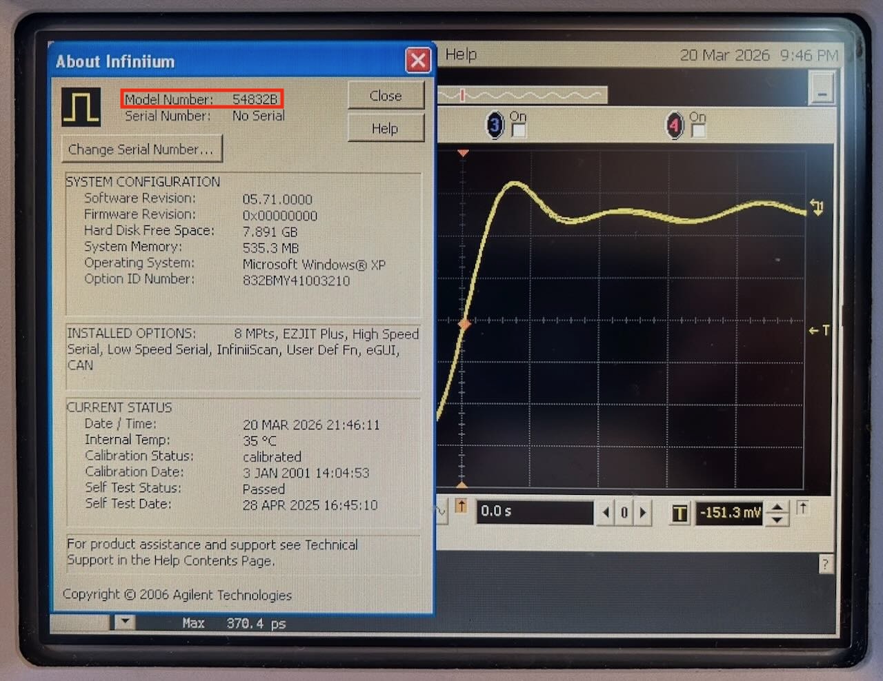 About Infiniium windows showing 54832B