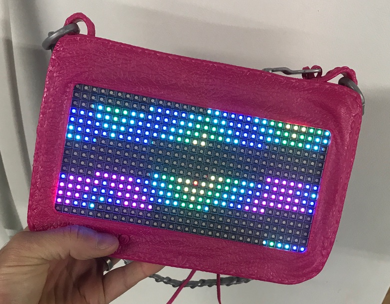 pixel purse