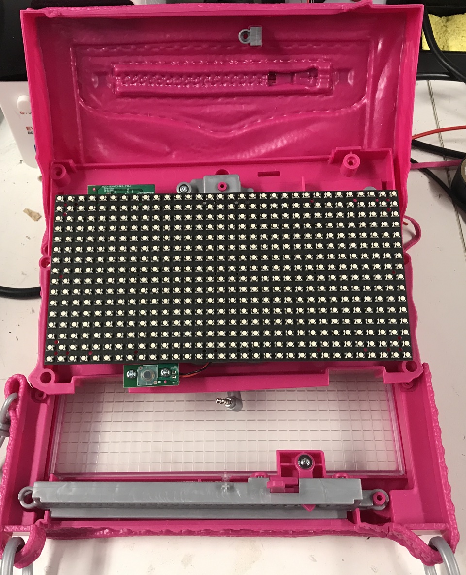 Pixel Purse Unscrewed 0