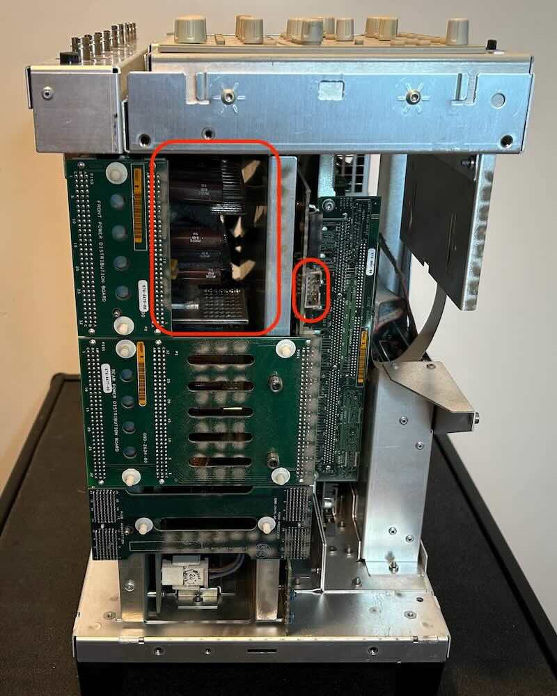 TDS7104 right side